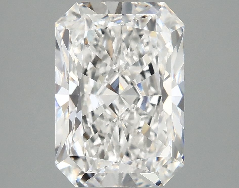 3.09 ct. radiant Lab Grown Diamond front image