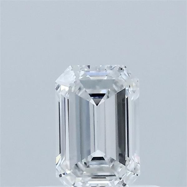 0.56 ct lab-grown Emerald Diamond
