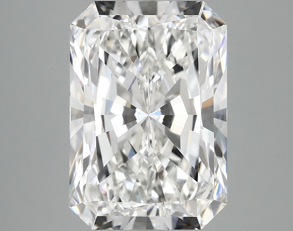 3.92 ct. radiant Lab Grown Diamond front image
