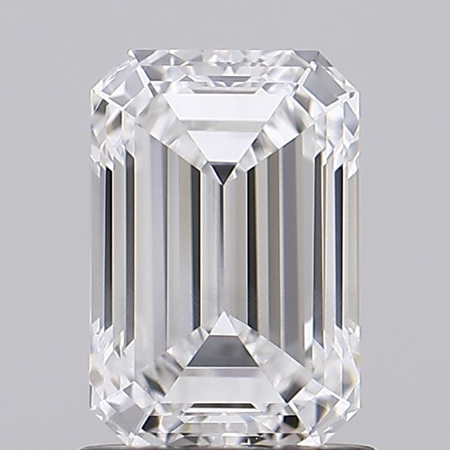 1.46 ct. emerald Lab Grown Diamond front image