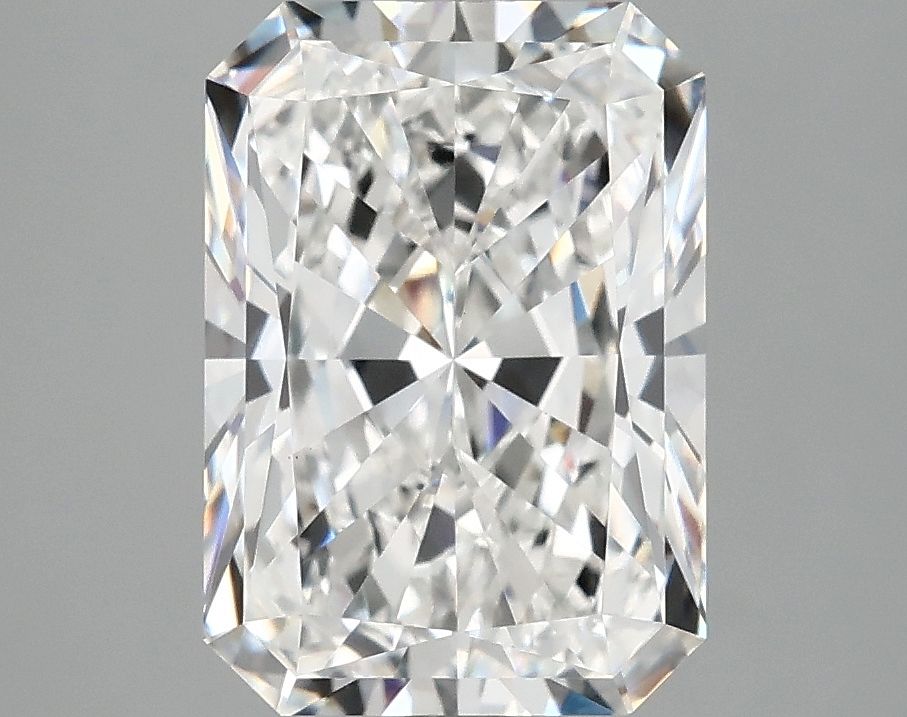 3.87 ct. radiant Lab Grown Diamond front image