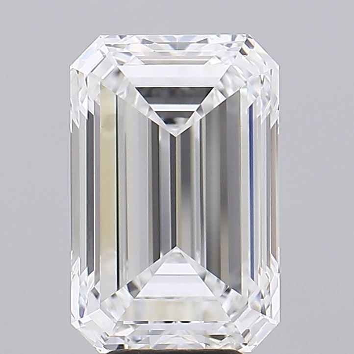 7.03 ct. emerald Lab Grown Diamond front image