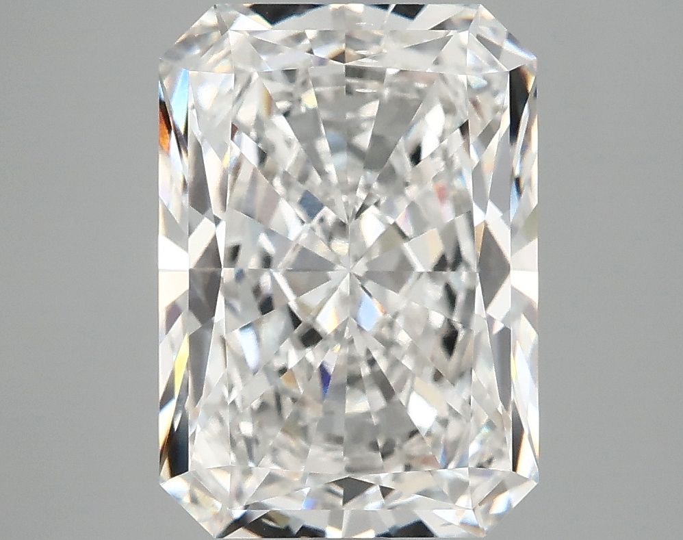 4.91 ct. radiant Lab Grown Diamond front image