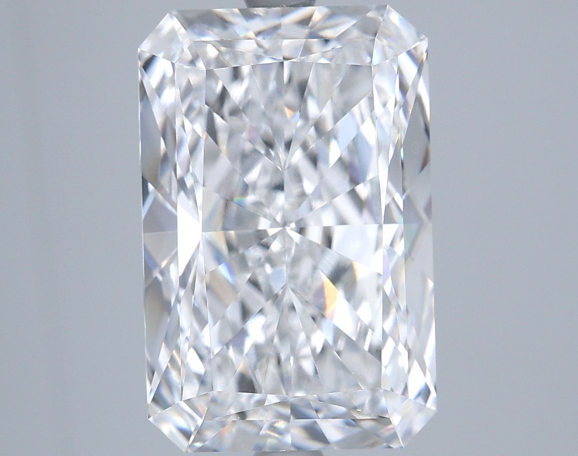 6.10 ct. radiant Lab Grown Diamond front image