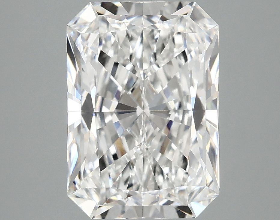 3.09 ct. radiant Lab Grown Diamond front image
