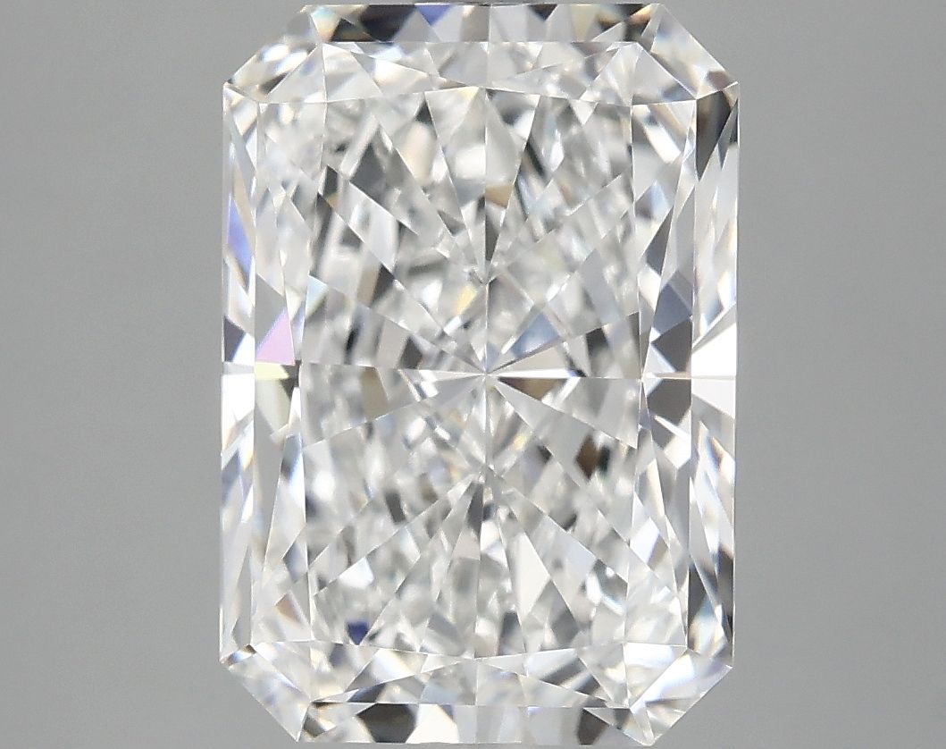 4.10 ct. radiant Lab Grown Diamond front image