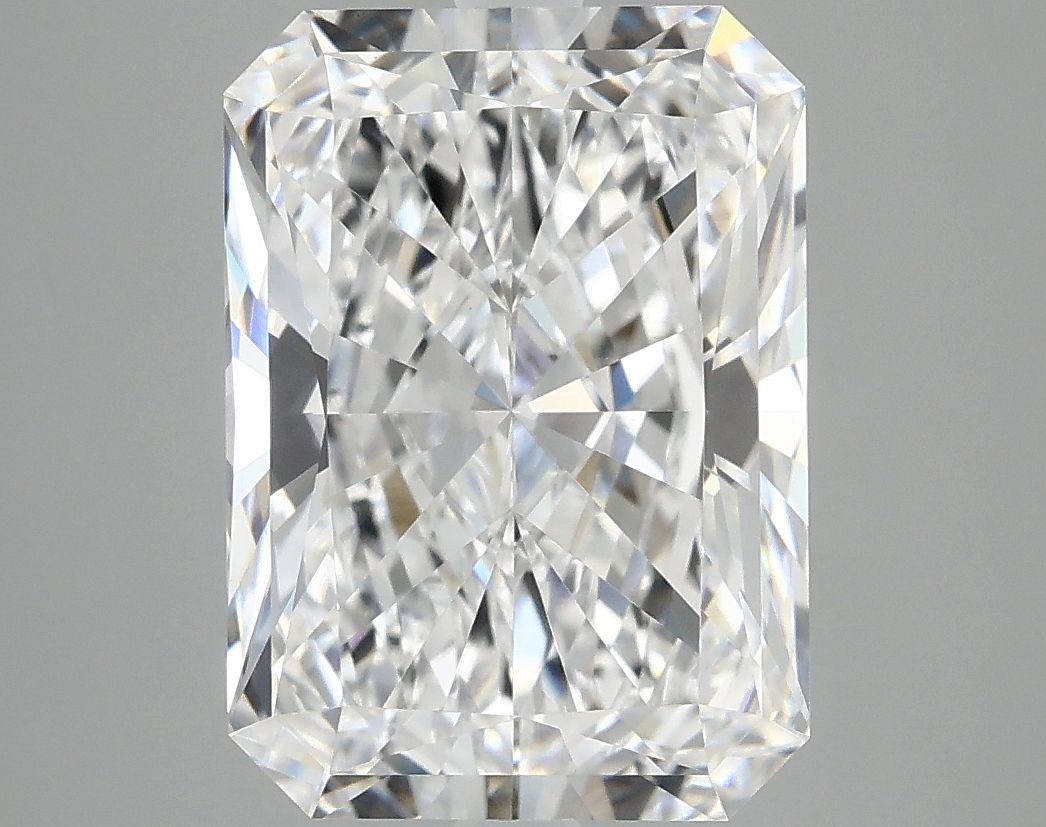 5.09 ct. radiant Lab Grown Diamond front image
