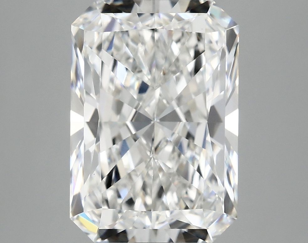 4.06 ct. radiant Lab Grown Diamond front image