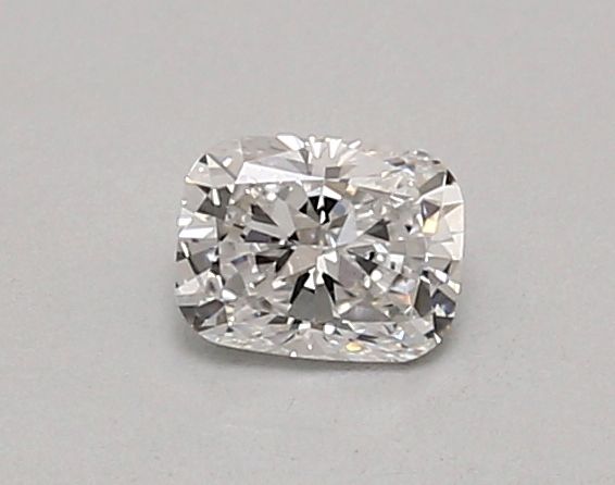 0.47 ct lab-grown Cushion modified Diamond