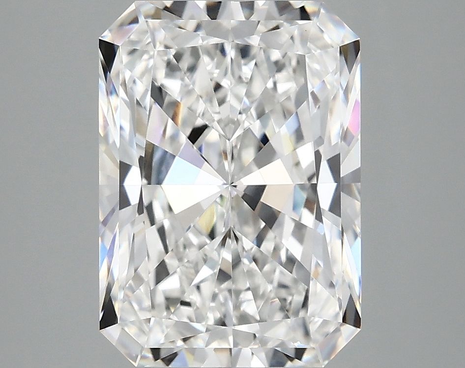 4.04 ct. radiant Lab Grown Diamond front image
