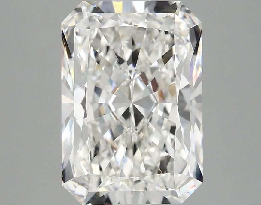 3.05 ct. radiant Lab Grown Diamond front image