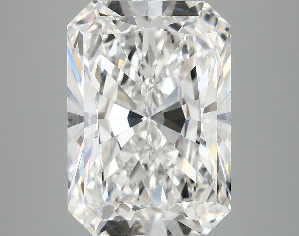 5.00 ct. radiant Lab Grown Diamond front image