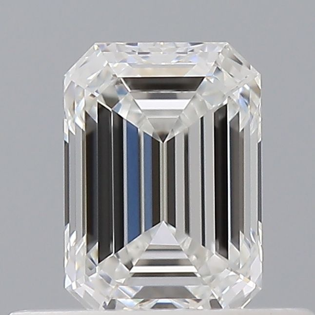 0.50 ct Emerald diamond