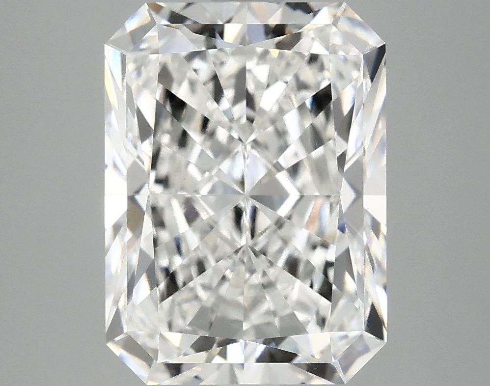4.83 ct. radiant Lab Grown Diamond front image