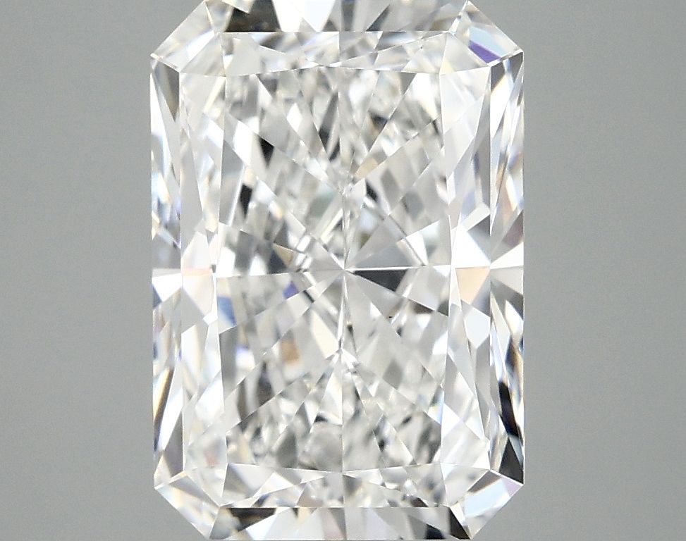 4.17 ct. radiant Lab Grown Diamond front image