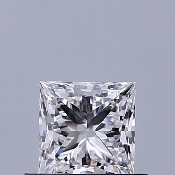 0.54 ct. princess Lab Grown Diamond front image