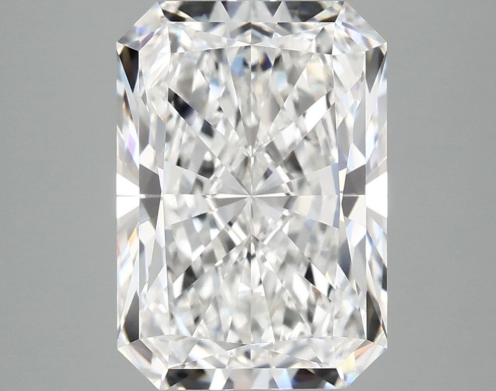 4.09 ct. radiant Lab Grown Diamond front image