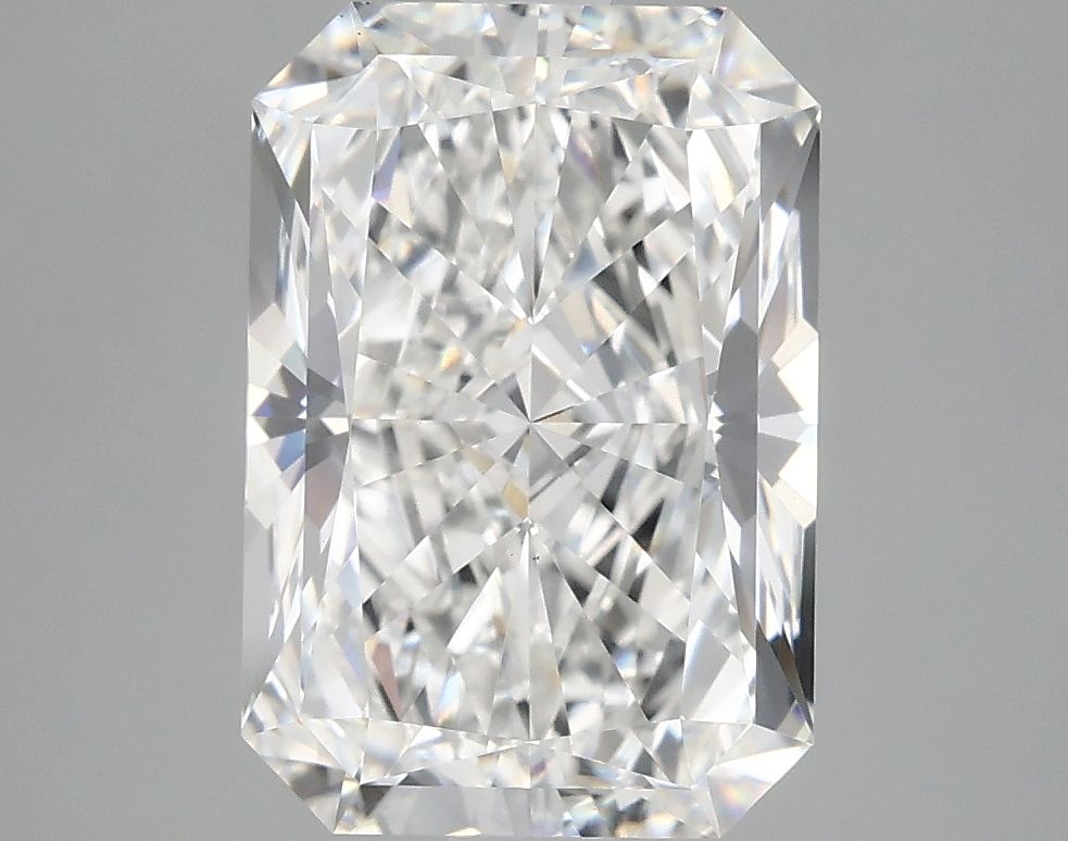 3.87 ct. radiant Lab Grown Diamond front image