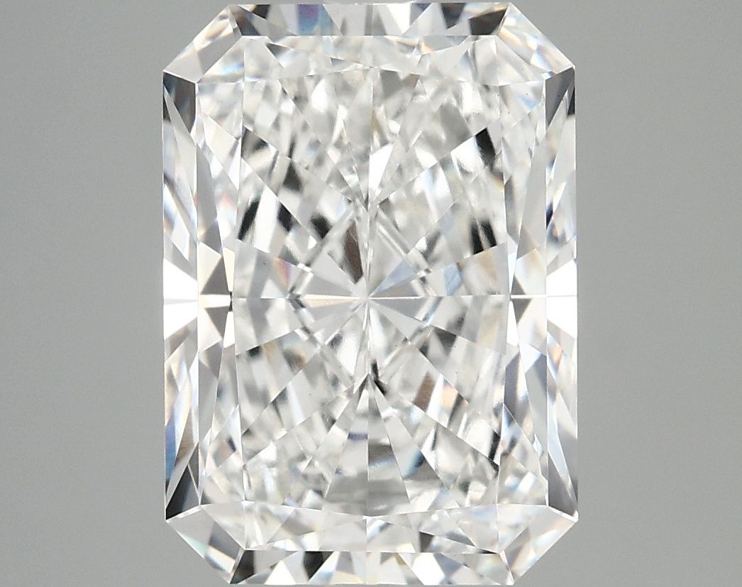4.83 ct. radiant Lab Grown Diamond front image