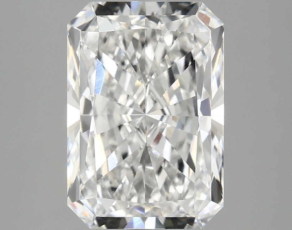 3.08 ct. radiant Lab Grown Diamond front image
