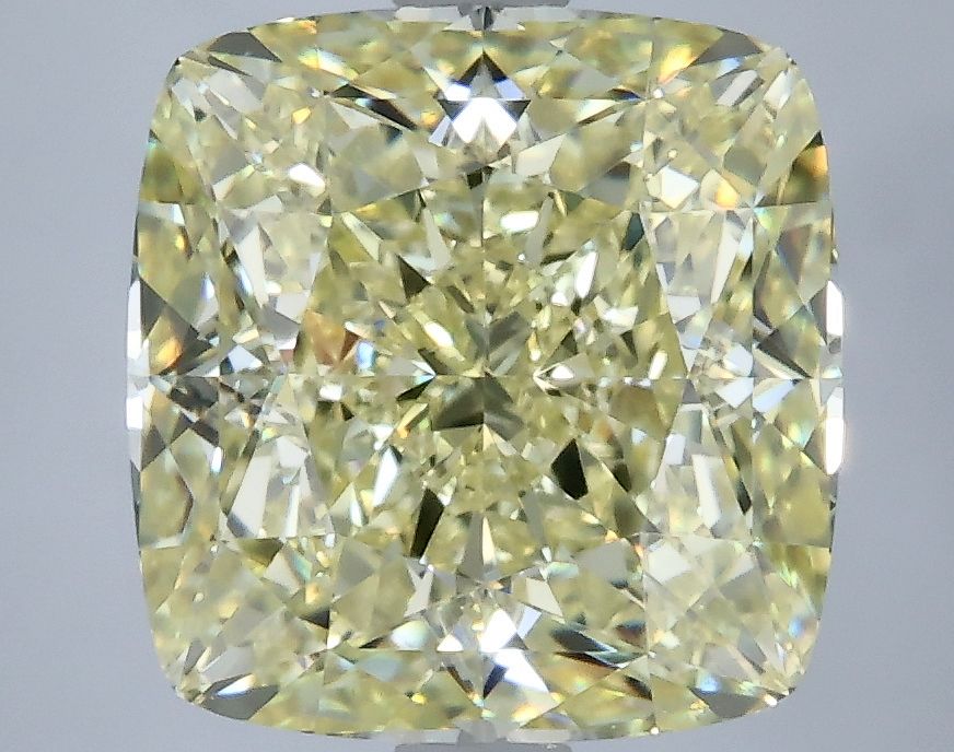 3.21 ct Cushion Brilliant diamond