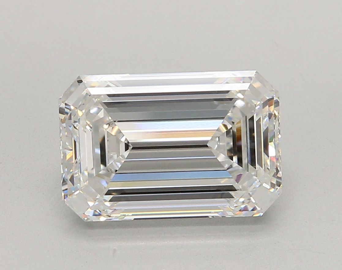 5.04 ct. emerald Lab Grown Diamond front image