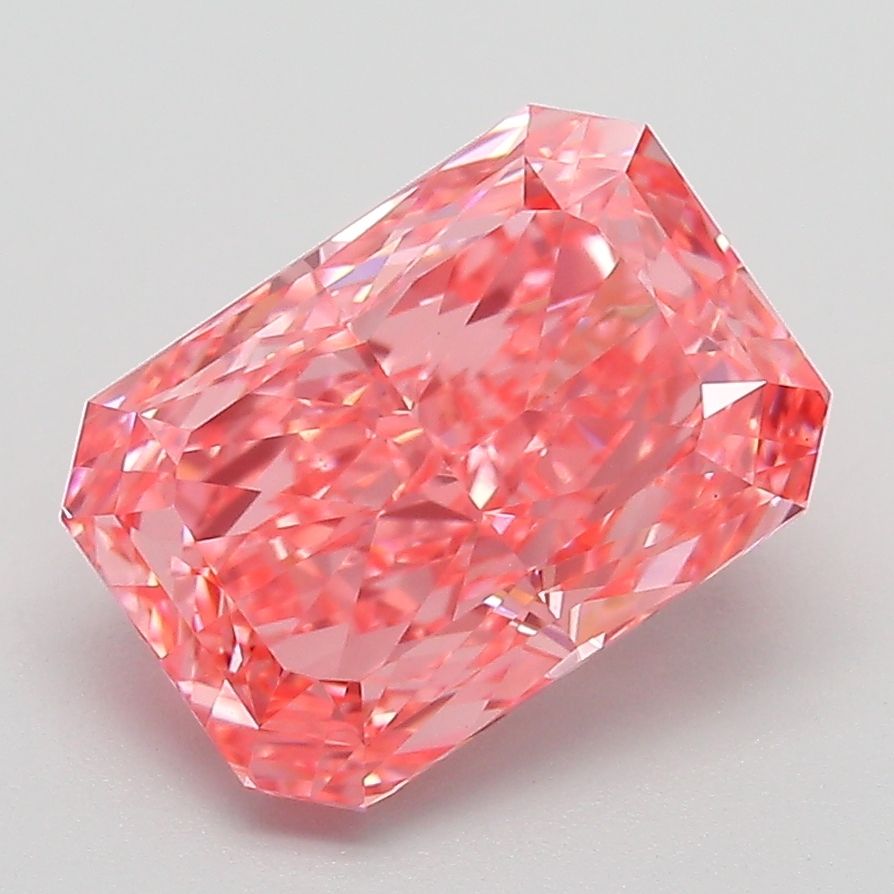 3.14 ct Radiant diamond