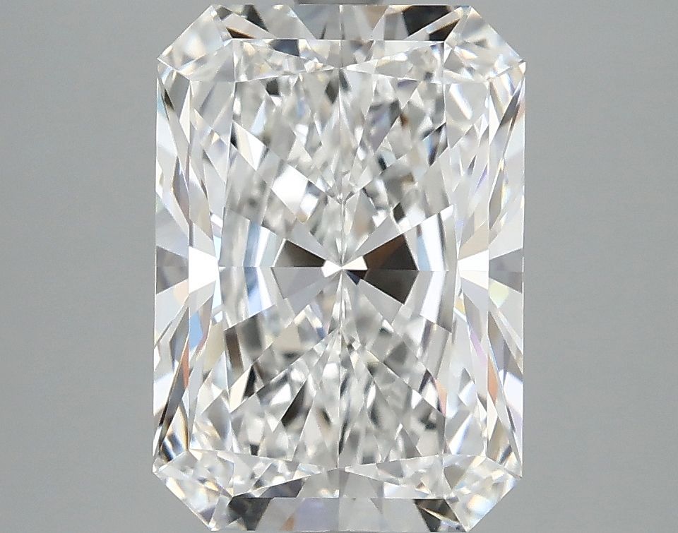 3.90 ct. radiant Lab Grown Diamond front image