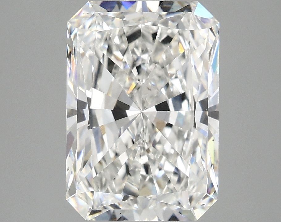 2.97 ct. radiant Lab Grown Diamond front image