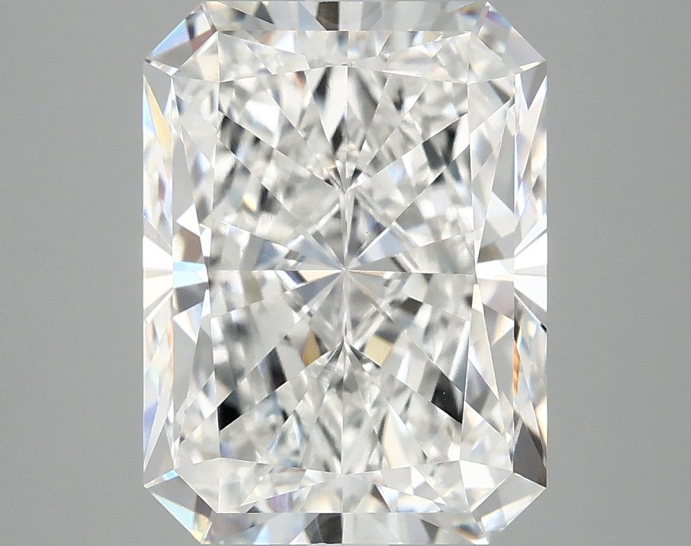 5.04 ct. radiant Lab Grown Diamond front image