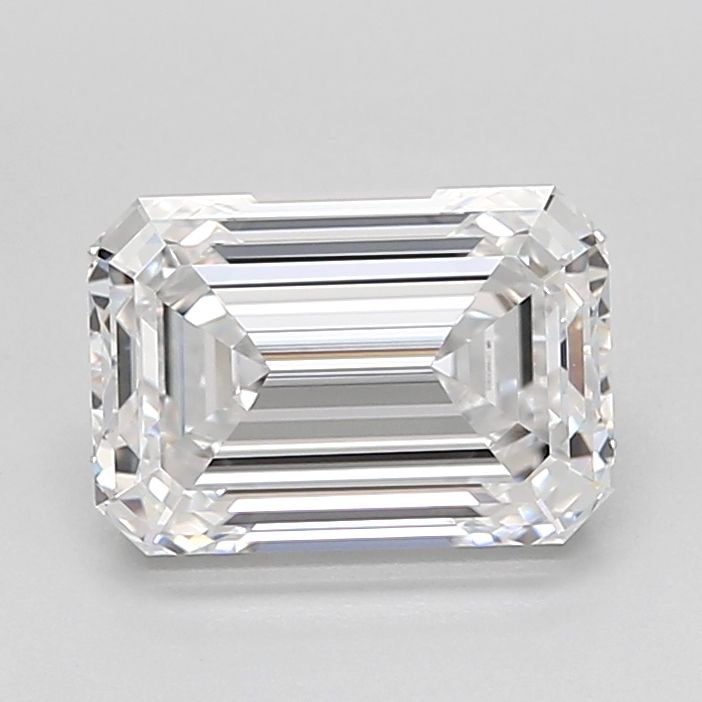 2.56 ct. emerald Lab Grown Diamond front image