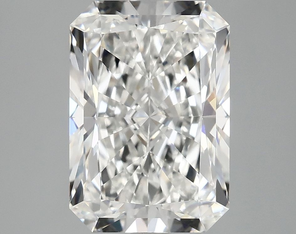 3.82 ct. radiant Lab Grown Diamond front image