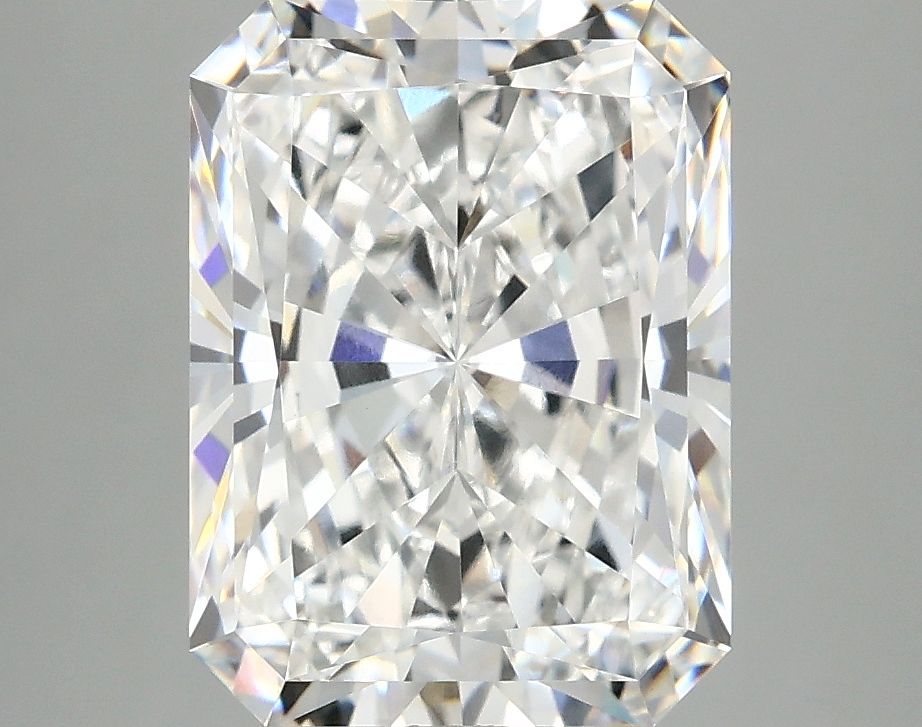 4.04 ct. radiant Lab Grown Diamond front image