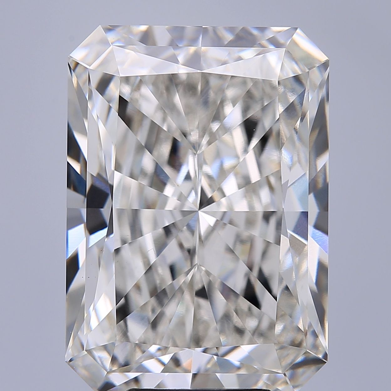 7.22 ct. radiant Lab Grown Diamond front image