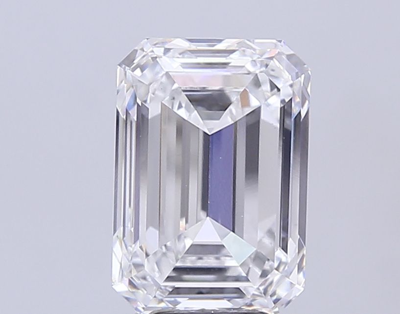6.53 ct. emerald Lab Grown Diamond front image