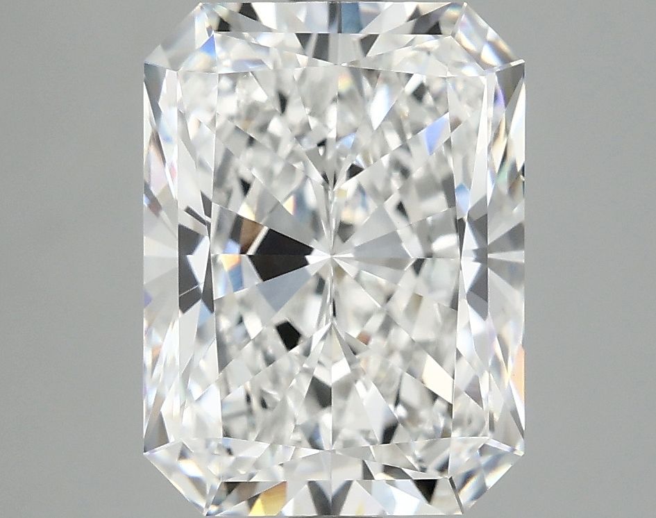 3.93 ct. radiant Lab Grown Diamond front image