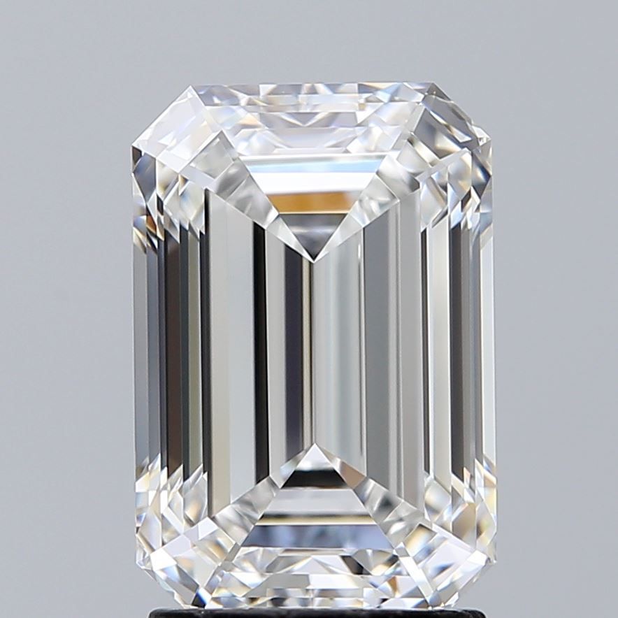 2.51 ct Emerald diamond