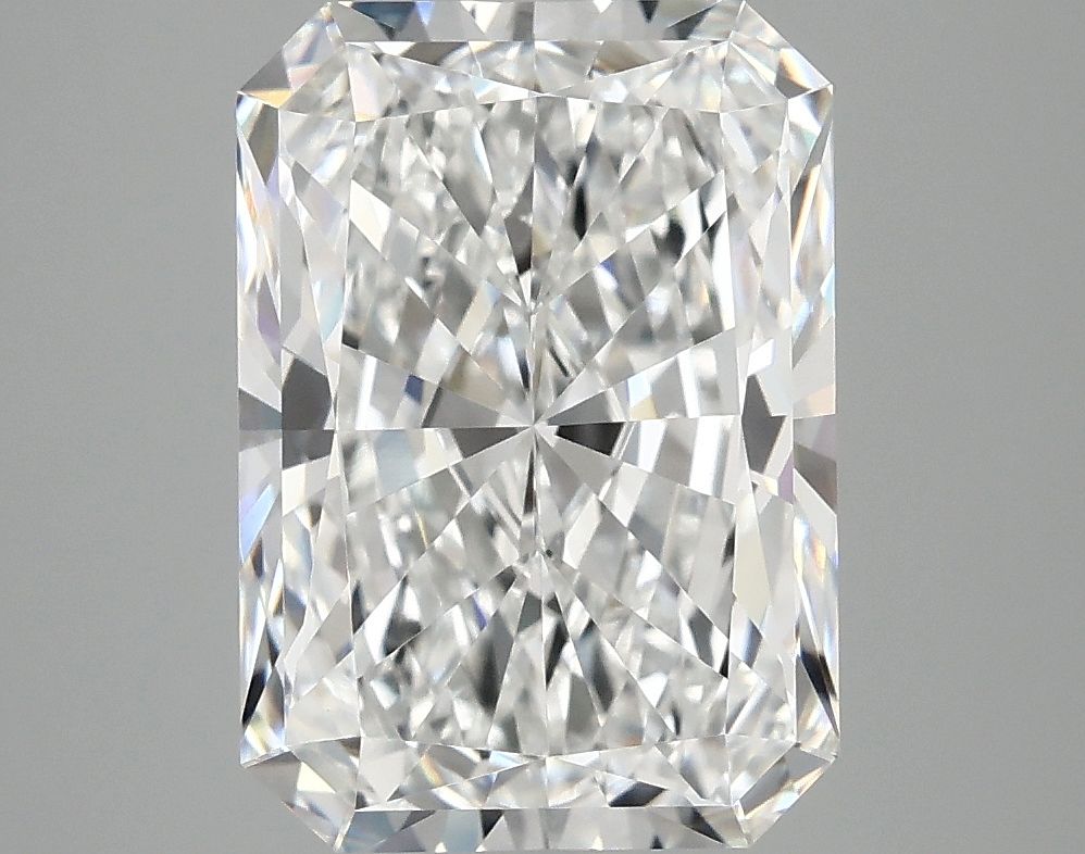 4.05 ct. radiant Lab Grown Diamond front image