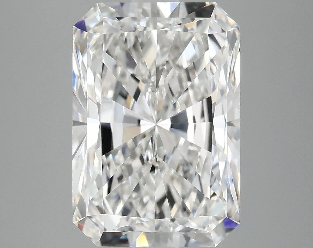 5.05 ct. radiant Lab Grown Diamond front image