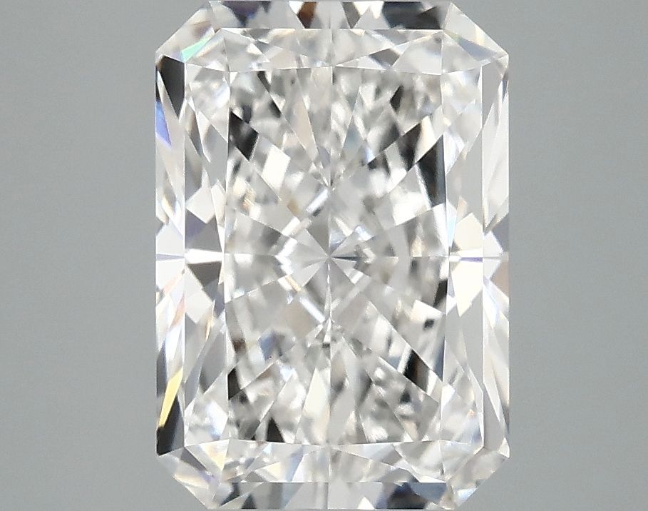 3.09 ct. radiant Lab Grown Diamond front image