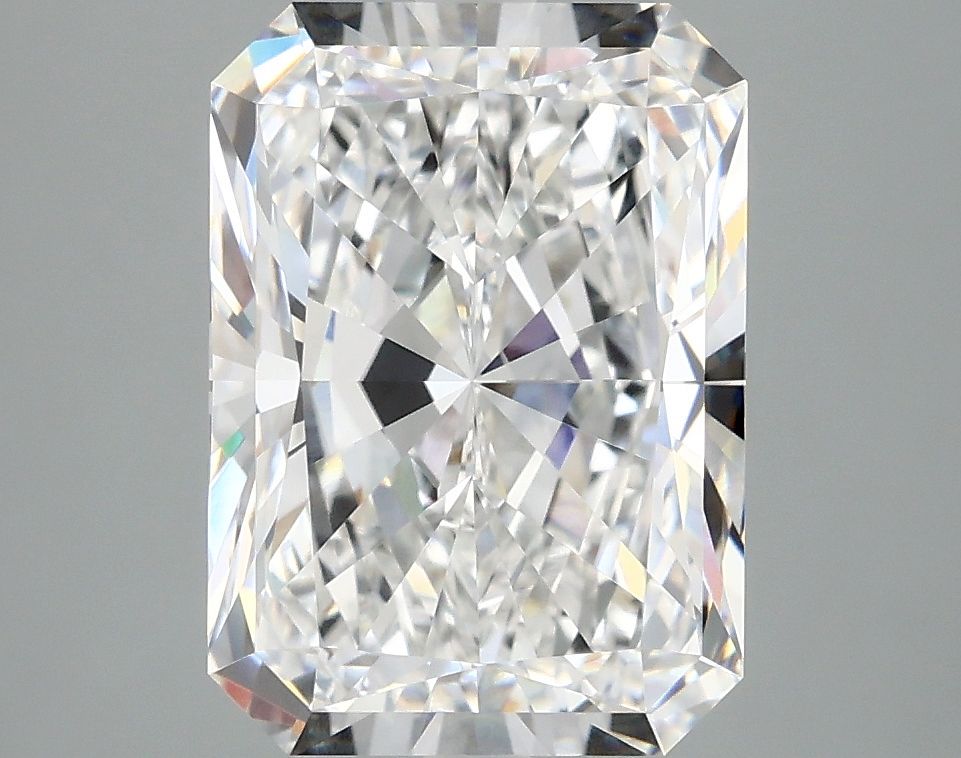 4.09 ct. radiant Lab Grown Diamond front image
