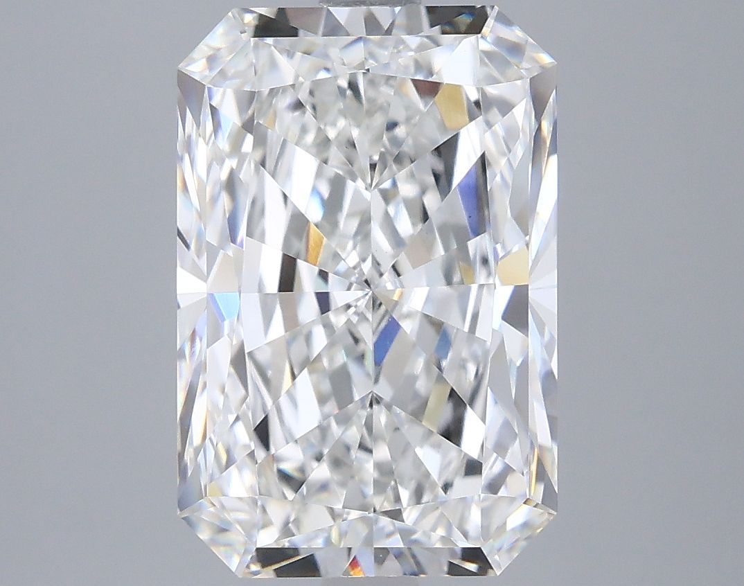 5.02 ct. radiant Lab Grown Diamond front image