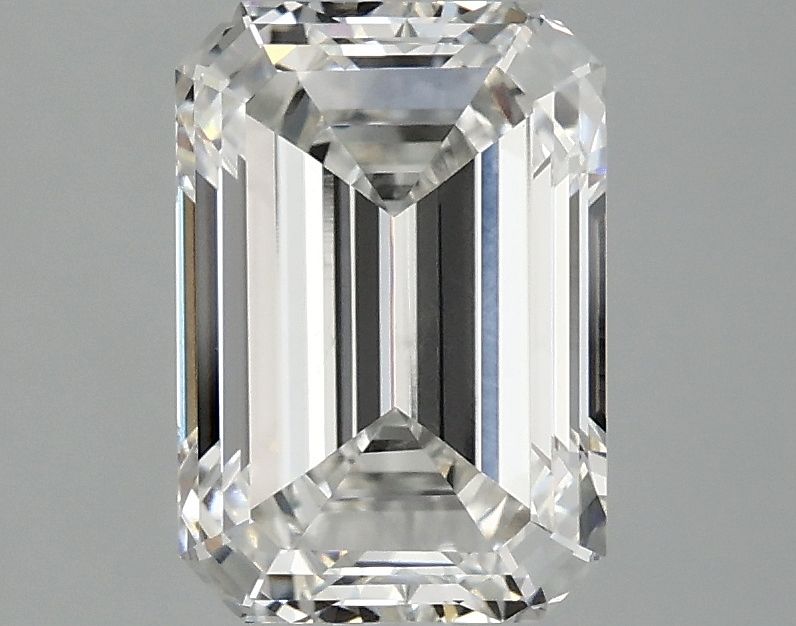 2.52 ct. emerald Lab Grown Diamond front image