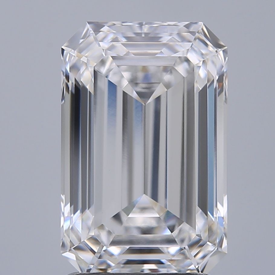 2.54 ct. emerald Lab Grown Diamond front image