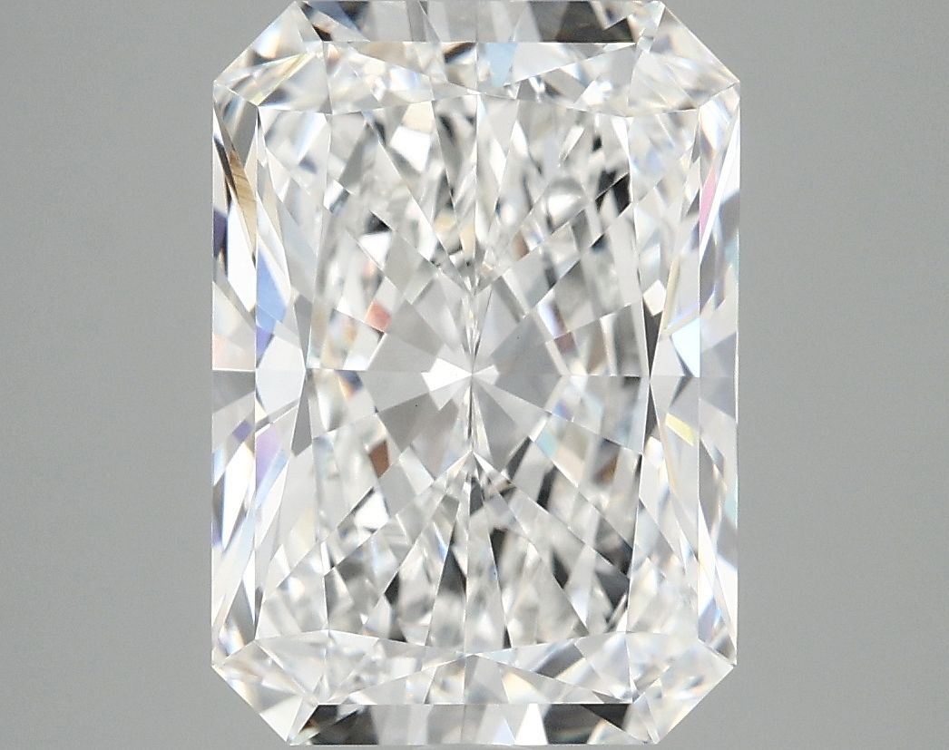 5.09 ct. radiant Lab Grown Diamond front image