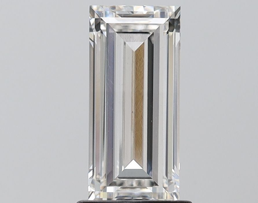 1.53 ct lab-grown Baguette Diamond