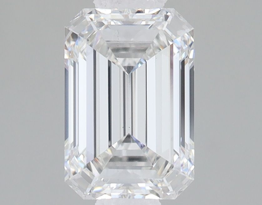 1.57 ct. emerald Lab Grown Diamond front image