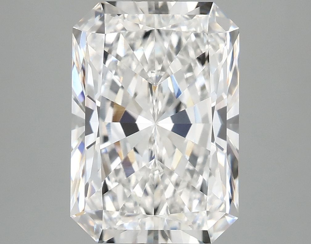 4.19 ct. radiant Lab Grown Diamond front image