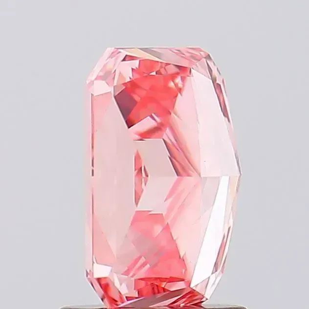 1.36 ct. radiant Lab Grown Diamond front image