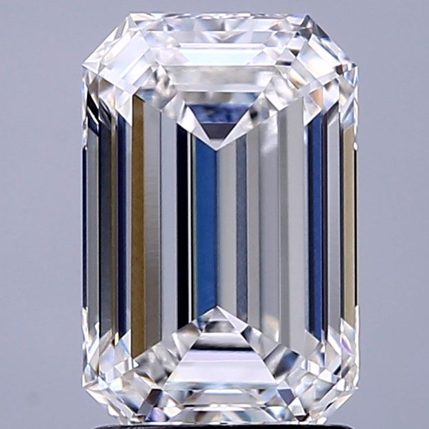 1.83 ct. emerald Lab Grown Diamond front image